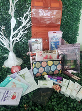 Load image into Gallery viewer, Big Travel Box - 24 pieces