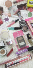Load image into Gallery viewer, Makeup Bundle
