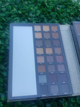 Load image into Gallery viewer, Profusion Eyes 28 pieces Palette