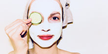 Load image into Gallery viewer, ESSENCE FACIAL MASKS: VITAMIN C COLLAGEN